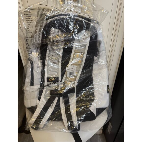 Nike Men's Colorblock Hoops Elite Backpack White & Black OS NWT - Picture 2 of 15